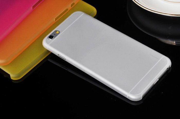 Полупрозрачный чехол Ultrathin Frosted белый для iPhone 6/6S Plus Полупрозрачный чехол Ultrathin Frosted белый для iPhone 6/6S Plus