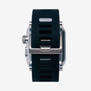 Чехол-ремешок для Apple Watch - LunaTik EPIK 2 серебристый поликарбонат + черный силиконовый ремешок