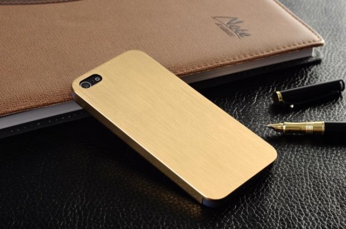 Металлический чехол New Case Ultra Thin Aluminum золотой для iPhone 5/5S/SE Металлический чехол New Case Ultra Thin Aluminum золотой для iPhone 5/5S/SE