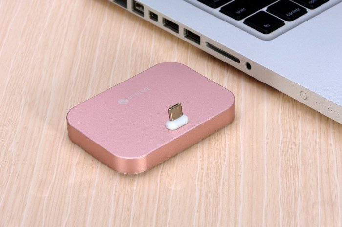 Док-станція COTEetCI Base8 рожева для iPhone Док-станція COTEetCI Base8 рожева для iPhone