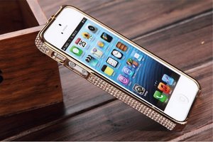 Чехол-бампер для Apple iPhone 5/5S - NewSH Swarovski design Diamond Aluminum золотистый