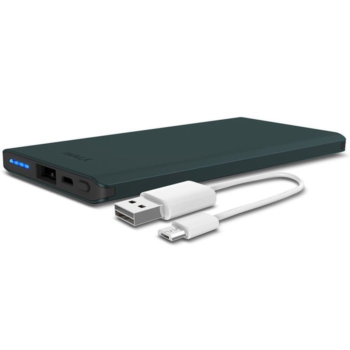 Внешний аккумулятор iWalk Chic 5000mAh черный Внешний аккумулятор iWalk Chic 5000mAh черный