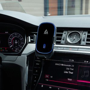 Автомобильная беспроводная зарядка и держатель Adonit 15W Wireless Car Charger черная