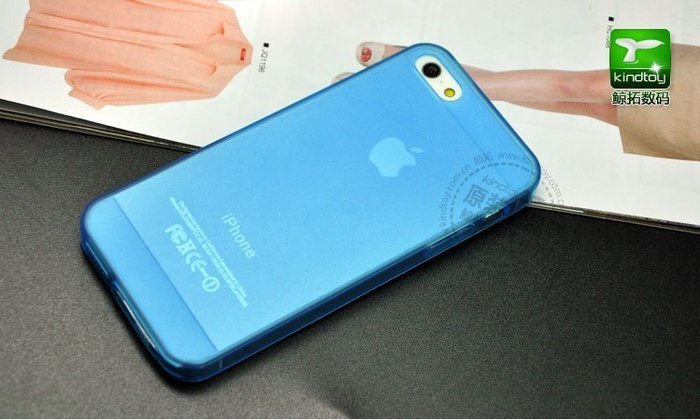 Полупрозрачный чехол Kindtoy синий для iPhone 5/5S/SE Полупрозрачный чехол Kindtoy синий для iPhone 5/5S/SE