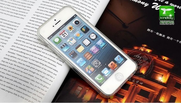 Чехол-накладка для Apple iPhone 5/5S с рисунком Fawn Чехол-накладка для Apple iPhone 5/5S с рисунком Fawn