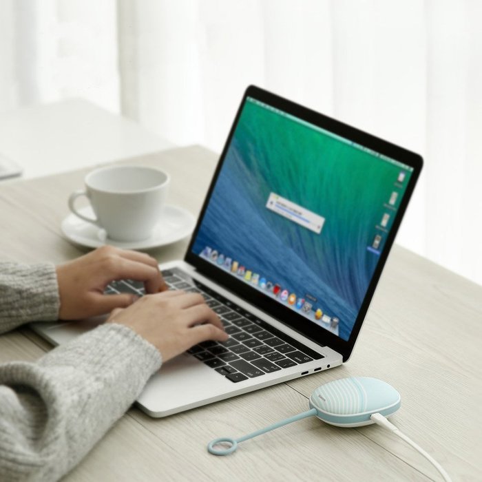 Портативная грелка для рук с ночником Baseus Little Tail Camping Light Hand Warmer голубая