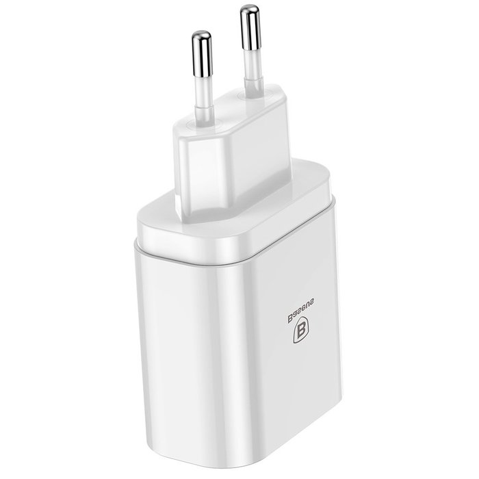 Сетевое зарядное устройство Baseus Mirror Lake Intelligent Digital Display 3USB Travel Charger 3.4A белый Сетевое зарядное устройство Baseus Mirror Lake Intelligent Digital Display 3USB Travel Charger 3.4A белый