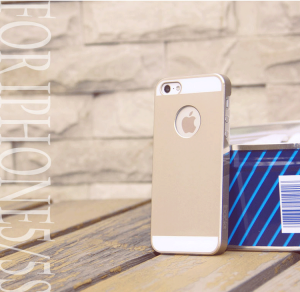 Металлический чехол iBacks Essence 2 золотой для iPhone 5/5S/SE