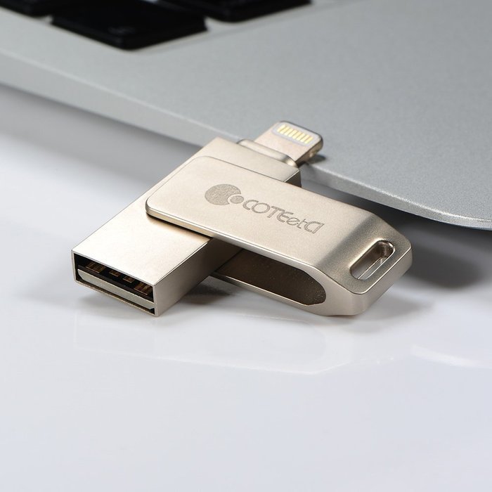 Флеш память COTEetCI iUSB для iPhone, iPad, Android емкостью 32Гб, золотистый