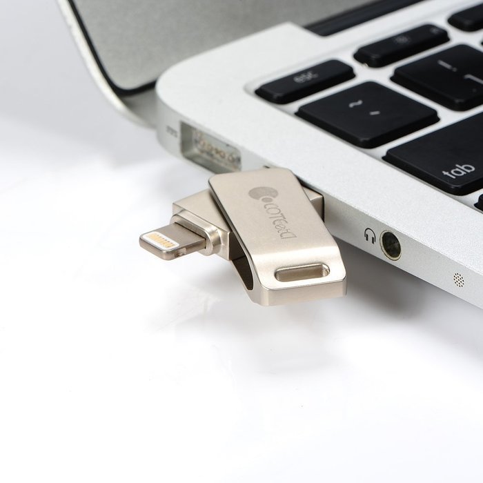 Флеш память COTEetCI iUSB для iPhone, iPad, Android емкостью 32Гб, золотистый