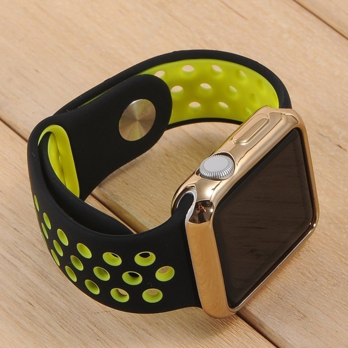 Силіконовий чохол Coteetci золотий для Apple Watch 3/2 42мм