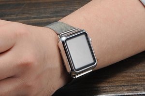 Чехол-накладка для Apple Watch 42мм - Coteetci серебристый