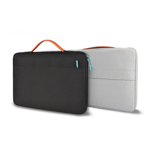 Сумка COTEetCl Portable Liner Bag чёрная для MacBook 13" (14005-S-WH)