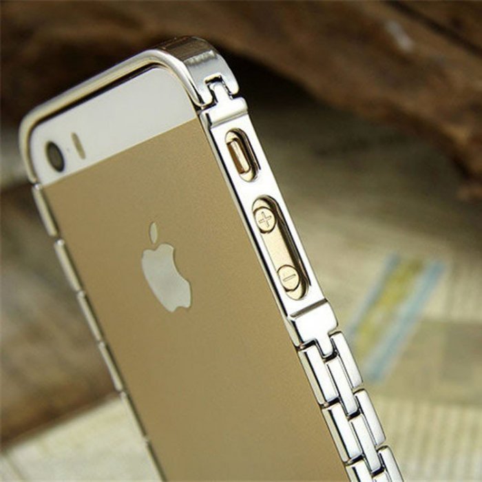 Бампер Knuckle серебристый для iPhone 5/5S/SE Бампер Knuckle серебристый для iPhone 5/5S/SE