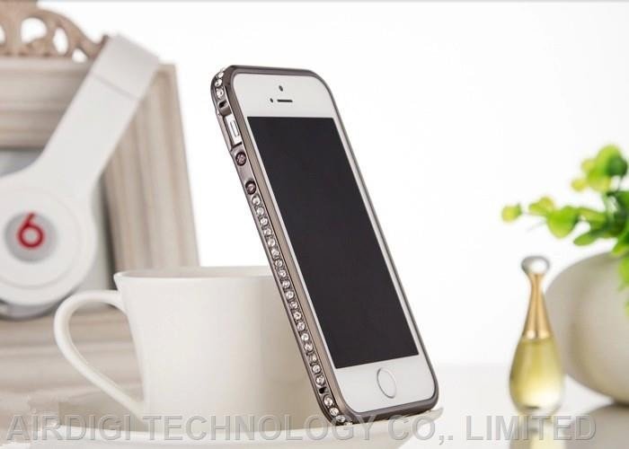 Бампер со стразами Diamond Crystal черный для iPhone 5/5S/SE Бампер со стразами Diamond Crystal черный для iPhone 5/5S/SE