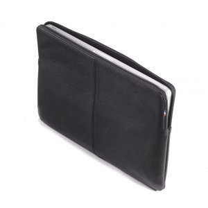 Кожаный чехол Decoded Leather Sleeve черный для MacBook Pro 15,6" (D4SS15BK)