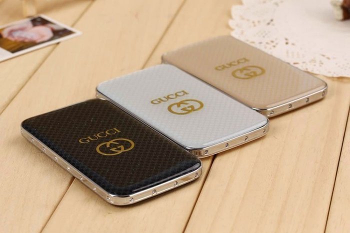 Зовнішній акумулятор Gucci 8800мАч чорний?? Зовнішній акумулятор Gucci 8800мАч чорний??