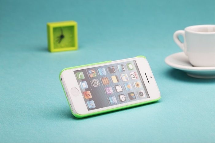 Пластиковый чехол ROCK Ethereal зеленый для iPhone 5C