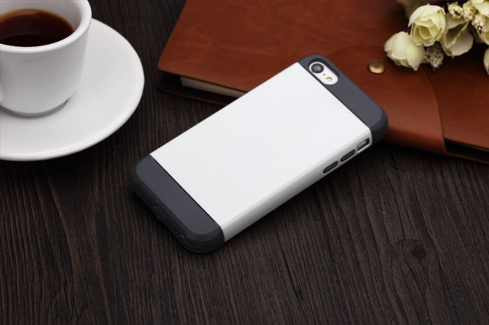 Пластиковый чехол ROCK Shield белый для iPhone 5C