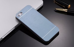 Металлический чехол Motomo серый для iPhone 4/4S
