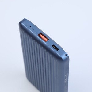 Внешний аккумулятор iWalk Chic 10000mAh синий (UBC10000PS)