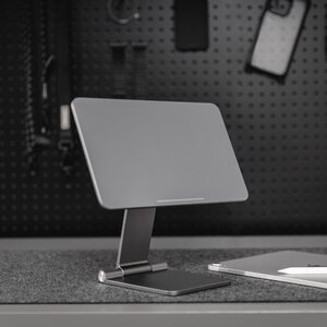 Підставка Switcheasy FlipMount Magnetic iPad 12.9" Stand сіра (MPD129100SG22)