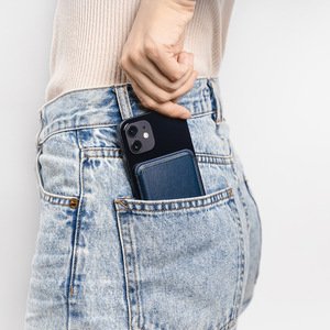 Магнитный карман-кошелек Switcheasy MagWallet для iPhone 12/12 Pro/12 Pro Max синий (GS-103-168-229-142)