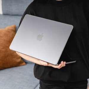 Накладка Switcheasy Nude прозора для MacBook Air 15" (SMBA15012TR23)