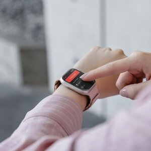Ремінець Switcheasy Skin рожевий для Apple Watch 38/40/41mm (MAW801078PK22)