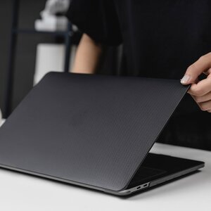 Чохол-накладка Switcheasy Touch чорний для MacBook Air M2 2022 (SMB136059BK22)