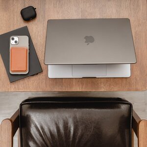 Накладка Switcheasy Nude черная для MacBook Pro 14" (GS-105-232-111-66)