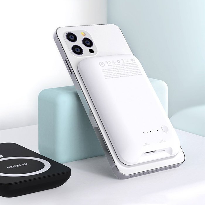 Беспроводной повербанк WK Design Magnet 5000mAh Wireless Power Bank (WP-215) белый Беспроводной повербанк WK Design Magnet 5000mAh Wireless Power Bank (WP-215) белый