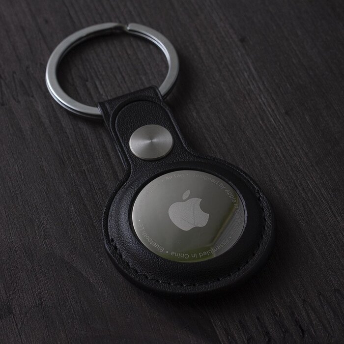 Чехол Yosyn Leather Key Ring черный для AirTag Чехол Yosyn Leather Key Ring черный для AirTag