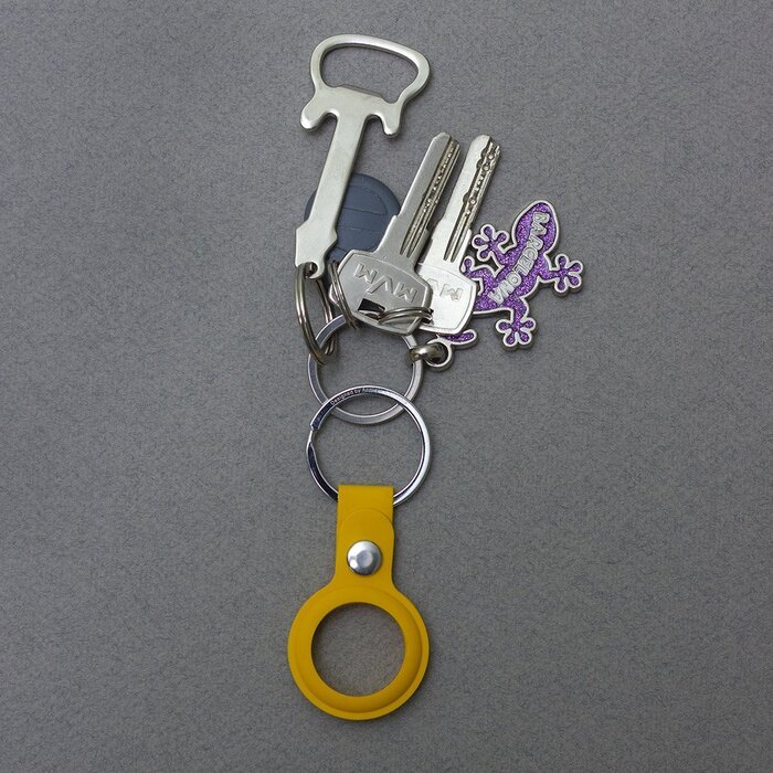 Силіконовий чохол Yosyn Loop 2 жовтий для AirTag