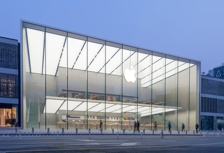 В минувшем году компания Apple приобрела 15 небольших компаний